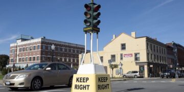 It's official—these nearly century-old dummy lights are the oldest traffic lights in the country, and they're still operating in New York City, confusing drivers