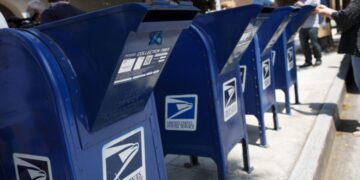 Confirmed—mass disappearance of USPS blue mailboxes now reaches Hawaii—many Americans fear for their safety and their mail-in ballots