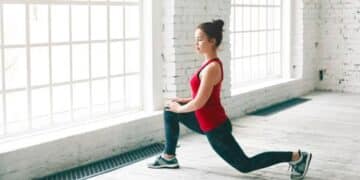 How to relieve lower back pain in minutes—the best stretches to relax the psoas muscle, according to experts