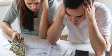 Avoid these 5 financial mistakes if you don't want to run out of savings when you retire, according to Social Security experts