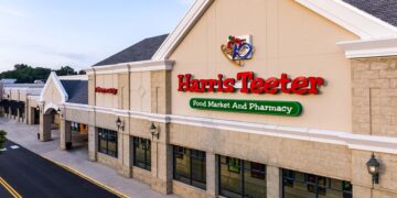 It's official—Harris Teeter, owned by Kroger, will open five new supermarkets in Florida, North Carolina, and South Carolina