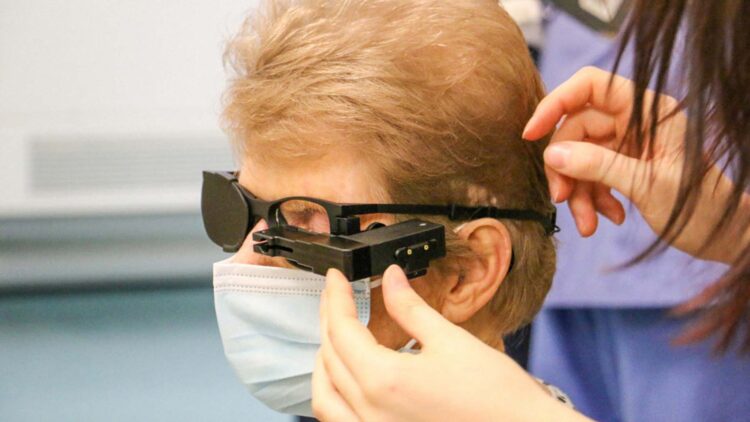 Scientists help partially blind patients see again thanks to a wireless eye implant