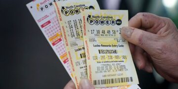 Confirmed—The fatal mistake lottery winners make right after collecting their prize, according to Sergi Torrens