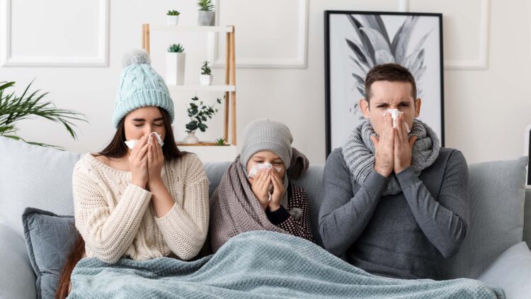 No cold feet or freezing weather—the real cause of colds depends on contact and polluted air