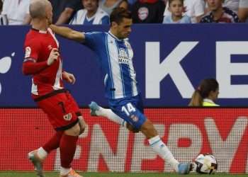 brian olivan lateral izquierdo espanyol