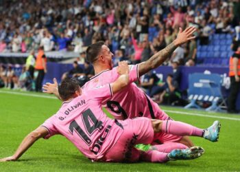 Joselu Mato Brian Oliván