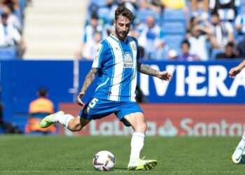 fernando calero espanyol valencia cf tres posicciones siete jornadas