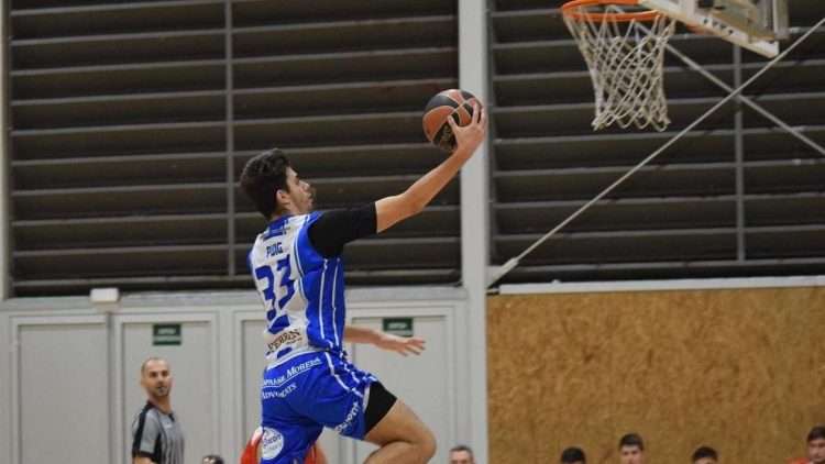 sd espanyol baloncesto masculino nico laprovittola