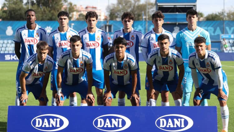 once-inicial-espanyol-b-filial-ue-olot